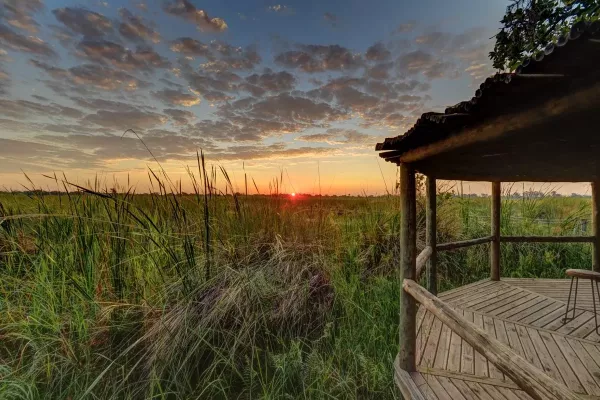 Sunset-Camp-Little-Vumbura