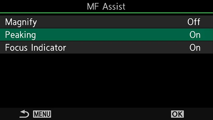 OM-1 MF Assist menu with Focus Peaking enabled